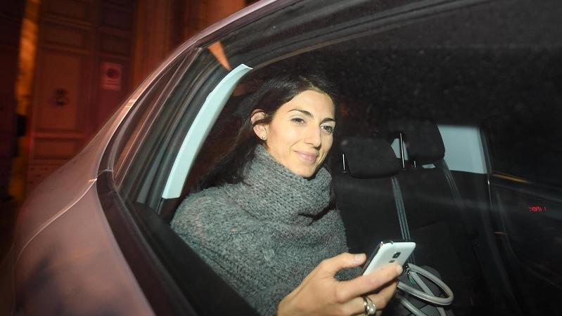 virginia raggi cimici