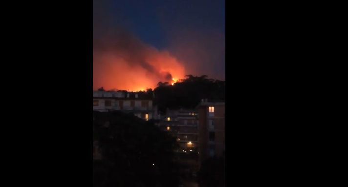 incendio genova