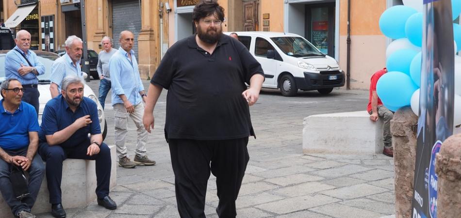 adinolfi sospeso