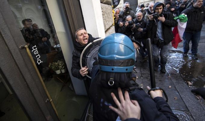 tassisti protesta