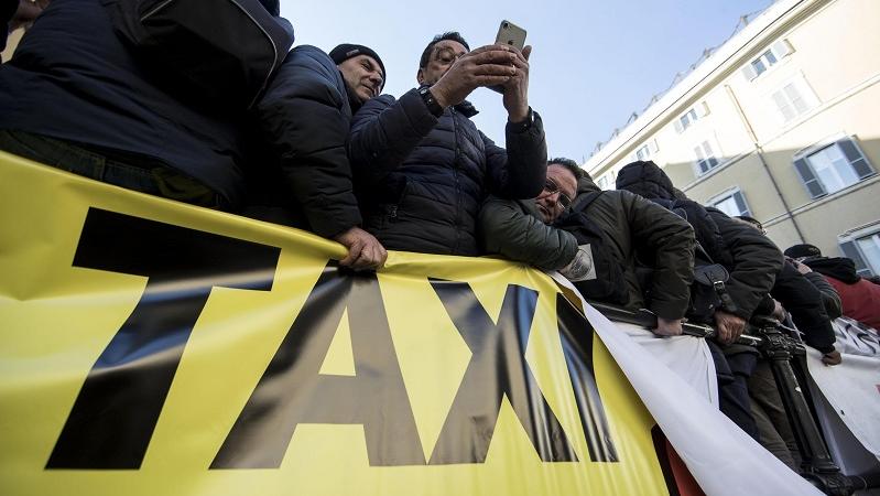 protesta taxi roma
