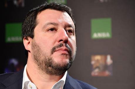 Salvini contro Braschi