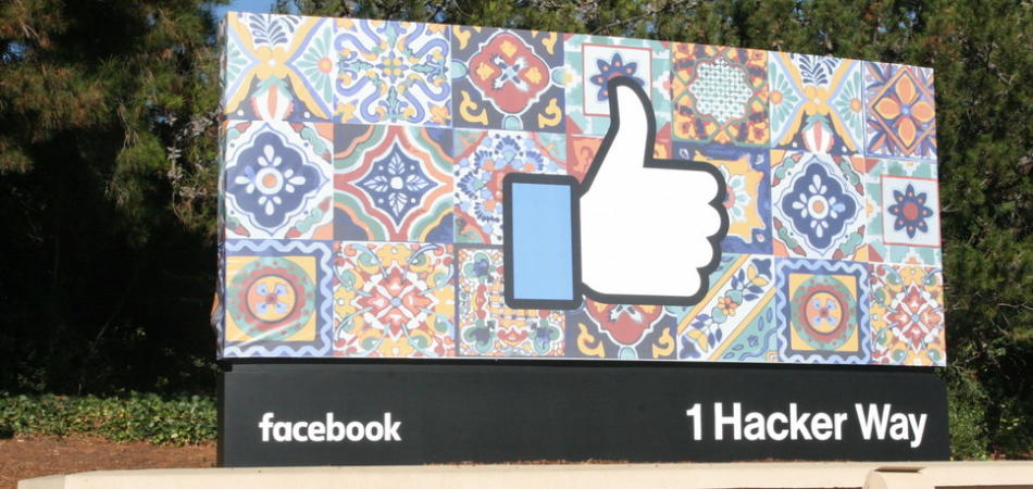 Facebook paga