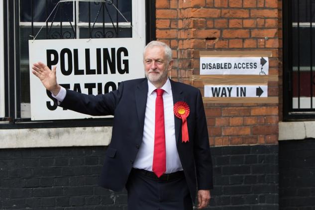 Jeremy Corbyn ha presentato un emendamento per un secondo referendum su Brexit