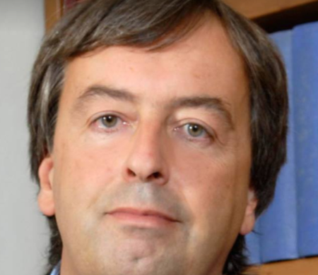 Roberto Burioni denunciato all’Ordine dei medici dal dottore no vax Diego Tomassone article-post