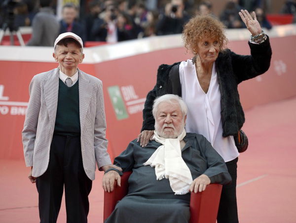 Morte Villaggio, il dolore della «figlia» di Fantozzi: «Dispiaciuto, lo conoscevo da 40 anni»