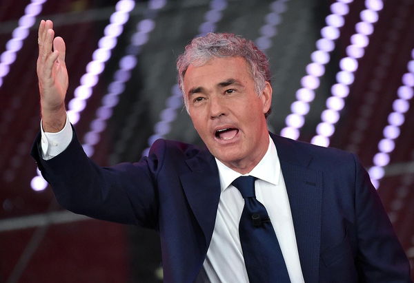 Massimo Giletti accusa Selvaggia Lucarelli di non essere informata su Corona