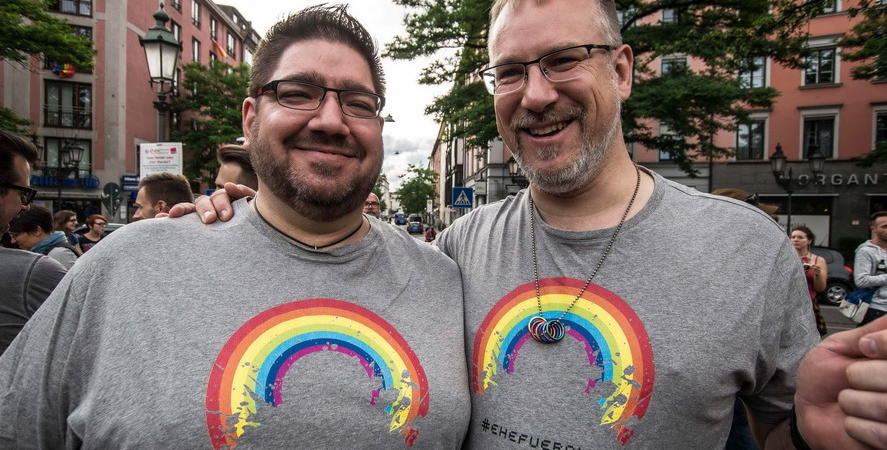 Matrimonio gay