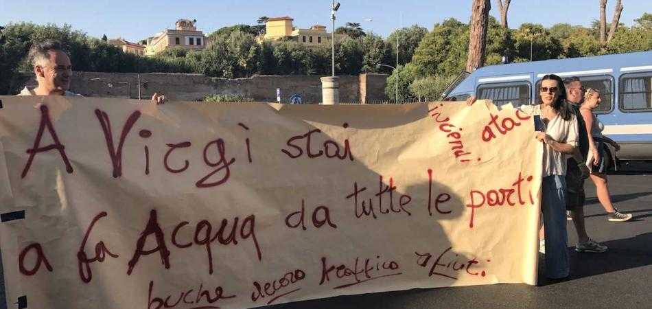 Vittoria Della Raggi Nessuno Stop Alle Captazioni Dal Lago Di Bracciano