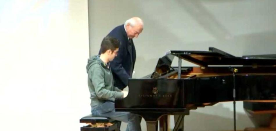 Piero Angela pianoforte