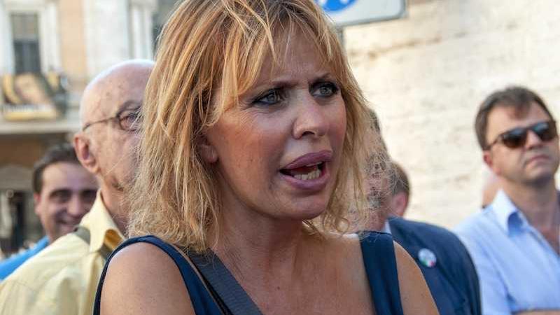 Mussolini contro la manifestazione antifascista