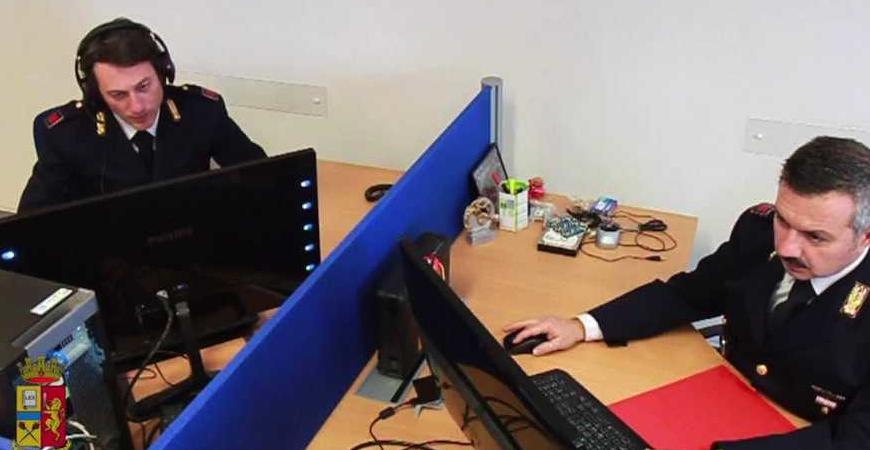 tagli alla polizia postale