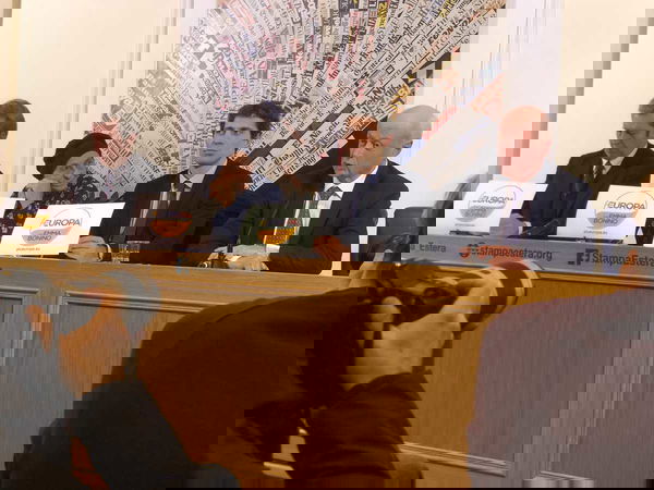 La strana alleanza Bonino-Tabacci per permettere a +Europa di partecipare alle elezioni