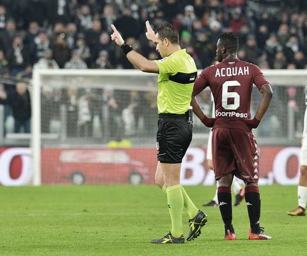 La punizione di Daniele Doveri per l’errore di Juve-Torino era una fake news