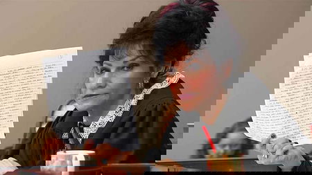 La giudice della sentenza contro l’allenatore degli abusi sessuali: «Lei merita di restare in prigione per sempre» | VIDEO article-post