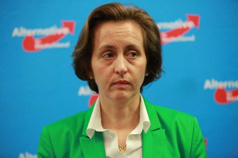 Beatrix von Storch sospesa da Twitter e Facebook per un attacco agli stupratori di gruppo musulmani article-post