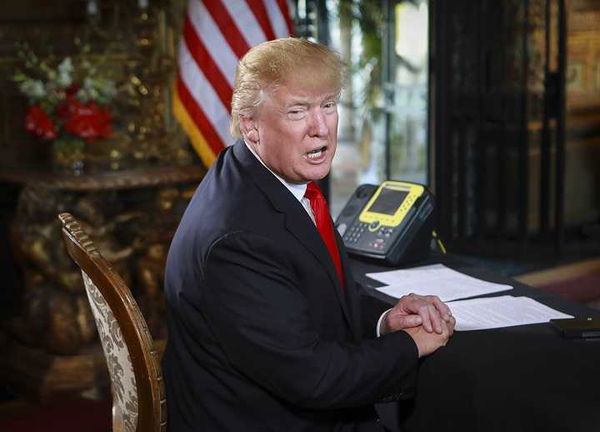 Donald Trump prende in giro Kim Jong-un sul pulsante nucleare  più grande e più potente del suo