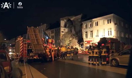Esplode un ristorante italiano ad Anversa: 2 morti | VIDEO article-post