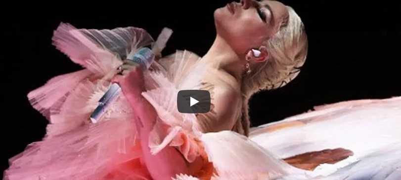 Lady Gaga e quel Time’s up per le donne ai Grammy Awards 2018 | VIDEO article-post