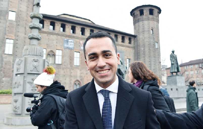 Luigi Di Maio rivendica di aver fatto lo steward ad un buon livello article-post