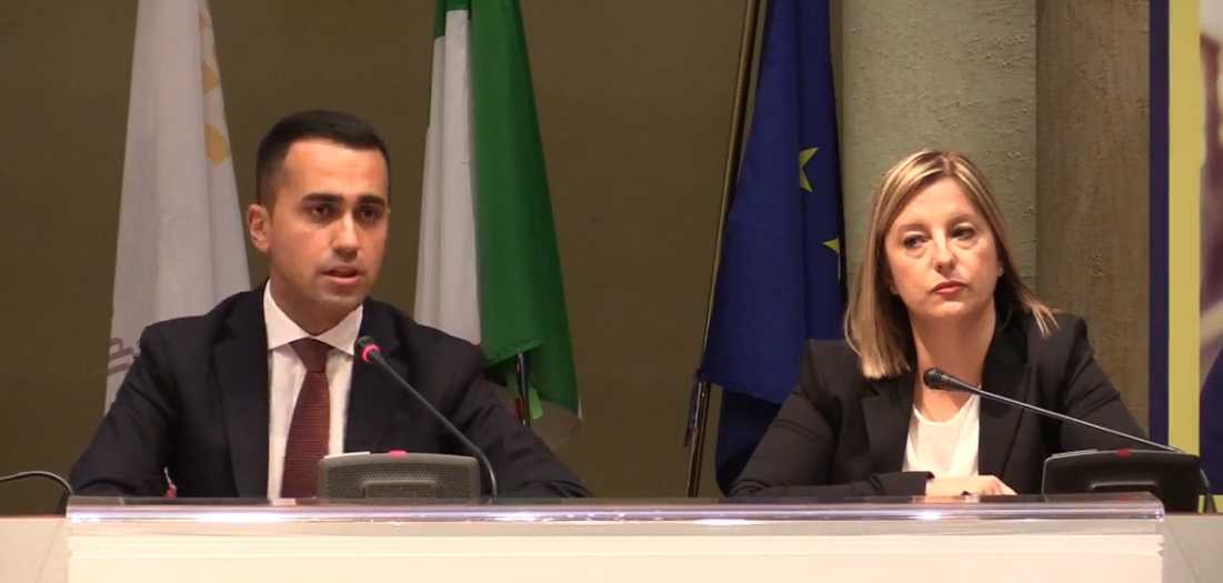 Lombardi e la carica dei candidati M5S: tra vecchie conoscenze di Casaleggio ed ex consiglieri article-post
