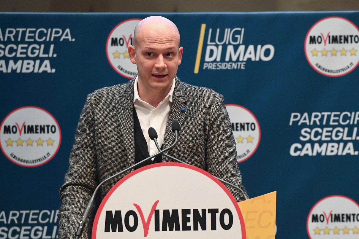 Domenico Fioravanti indicato come ministro dello Sport M5S, vi ricordate la sua partecipazione a La Fattoria? article-post