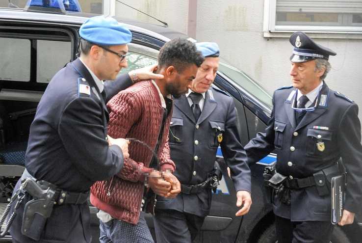 Innocent Oseghale è stato denunciato da un camerunense per l’omicidio di Pamela Mastropietro article-post