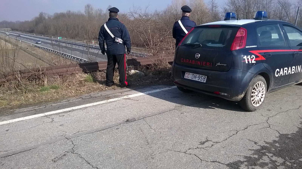 Lancia sassi dal cavalcavia a 11 anni: «I carabinieri non mi possono fare niente, sono piccolo» article-post
