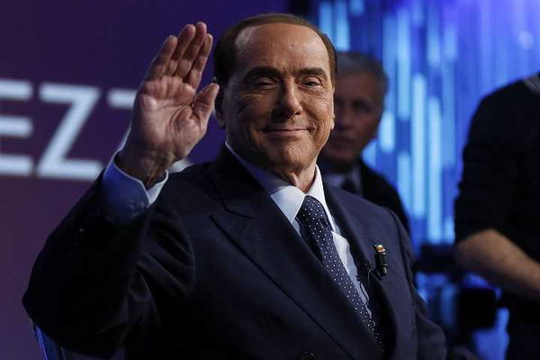 Silvio Berlusconi racconta la barzelletta di suo nipote che prende in giro Luigi Di Maio