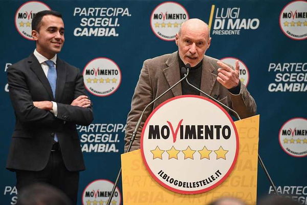 Gregorio De Falco avrebbe aggredito la moglie e la figlia,ma  Raffaella De Falco smentisce