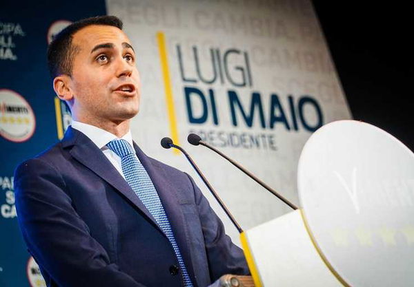 Il gruppo dei fan di Di Maio che diffonde messaggi di odio su Facebook