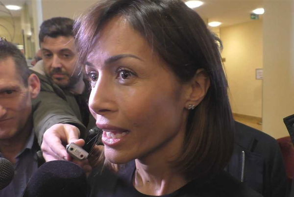 Forza Italia presenta i candidati e manca la ragazza ‘misteriosa’ | VIDEO