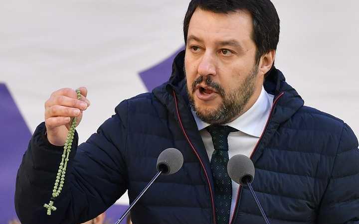 mamma scrive salvini