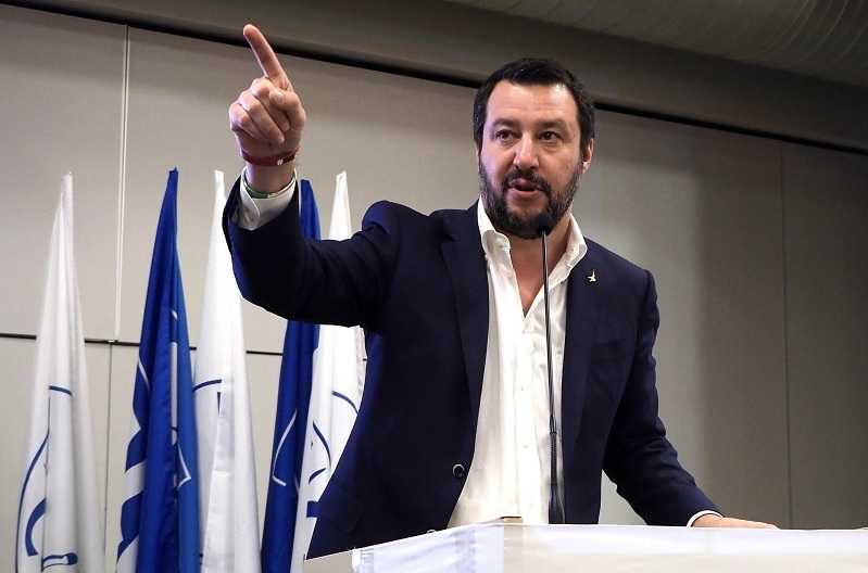 Salvini ora dice sì a Draghi premier, che definì il «nuovo Mario Monti» article-post