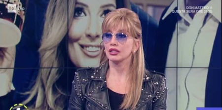 Morto Bibi Ballandi. La collega Milly Carlucci lo scopre in diretta | VIDEO article-post