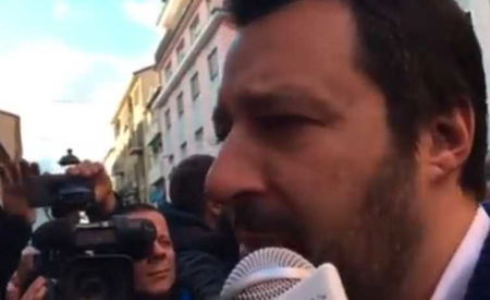 Matteo Salvini: «Non vi dico quale cantante di Sanremo mi piace sennò perde» article-post
