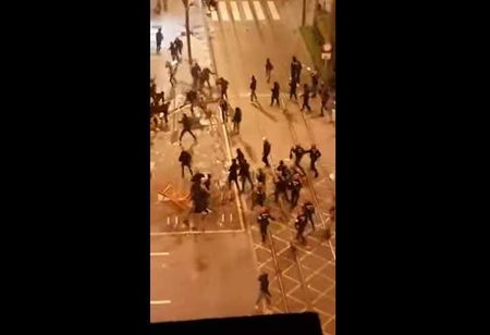 Athletic Bilbao-Spartak Mosca, negli scontri pre-partita è morto un poliziotto | VIDEO article-post