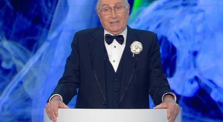 La bufala della morte di Pippo Baudo il 4 dicembre 2020 La bufala della morte di Pippo Baudo il 4 dicembre 2020
