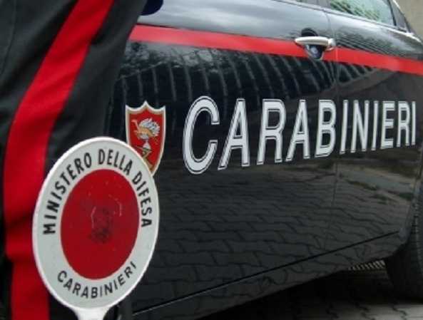 La tragedia in Brianza: mamma, figlia e nipote trovati morti in casa. Ipotesi omicidio-suicidio article-post