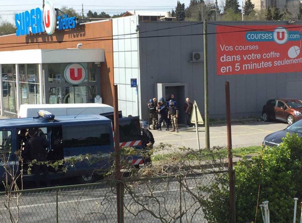 Francia, ostaggi in un supermercato a Trèbes. Neutralizzato il sequestratore article-post