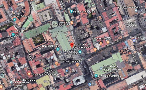 Napoli, crollo in un ex monastero: 5 operai coinvolti, due ricoverati