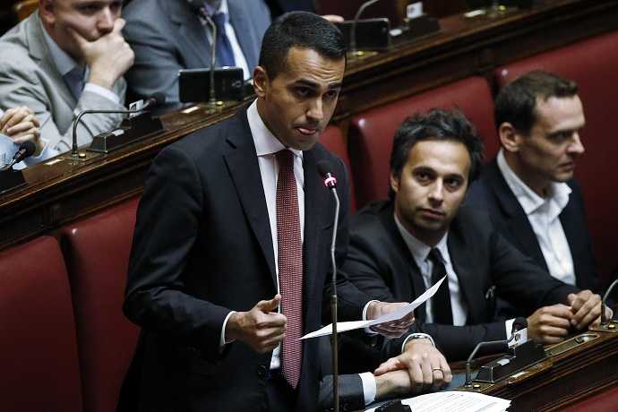 Abolizione dei vitalizi, i 5 punti che frenano la promessa elettorale del M5S article-post