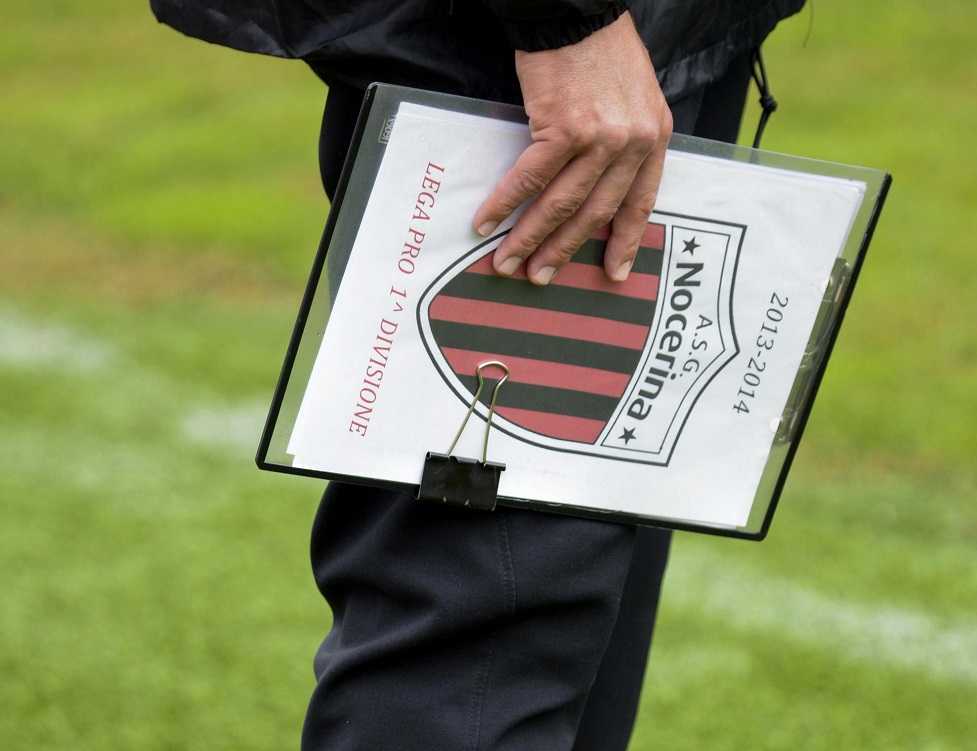 L’allenatore che fa segnare gli avversari per «fair play» ed è poi costretto a dimettersi article-post