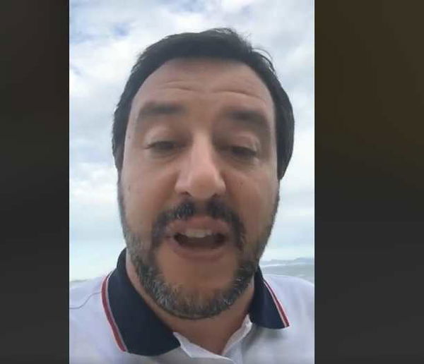 Salvini risponde all’Espresso: «I russi non ci hanno dato né soldi né matrioske»