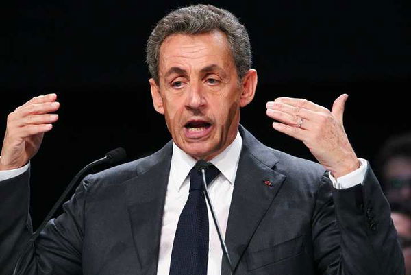 Nicolas Sarkozy è stato fermato per presunti finanziamenti illeciti dalla Libia di Gheddafi
