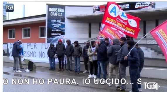 Il lavoratore della Reggiani Visual minacciato di morte con epiteti razzisti