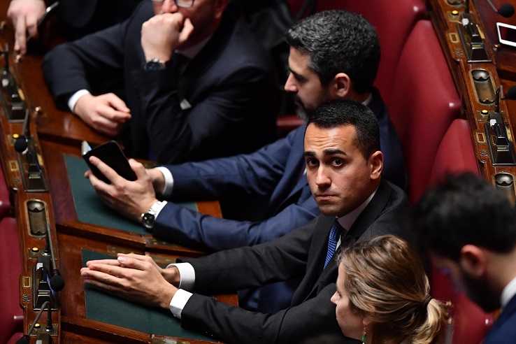 Regolamento del gruppo parlamentare M5S, espulsione e sanzione da 100 mila euro per danni di immagine e all’azione politica article-post