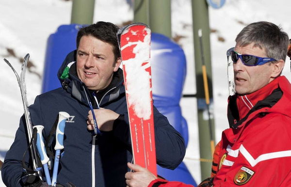 Renzi non parteciperà alle consultazioni perché andrà a sciare