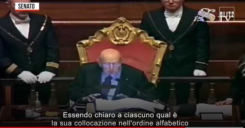 La senatrice Abate (M5S) è in ritardo: Napolitano perde la pazienza | VIDEO article-post
