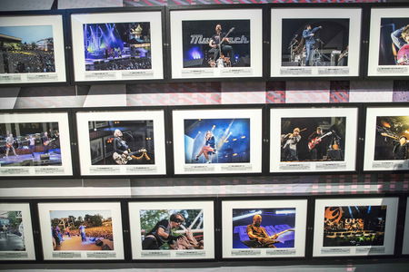 La mitica reunion degli ABBA 35 anni dopo article-post